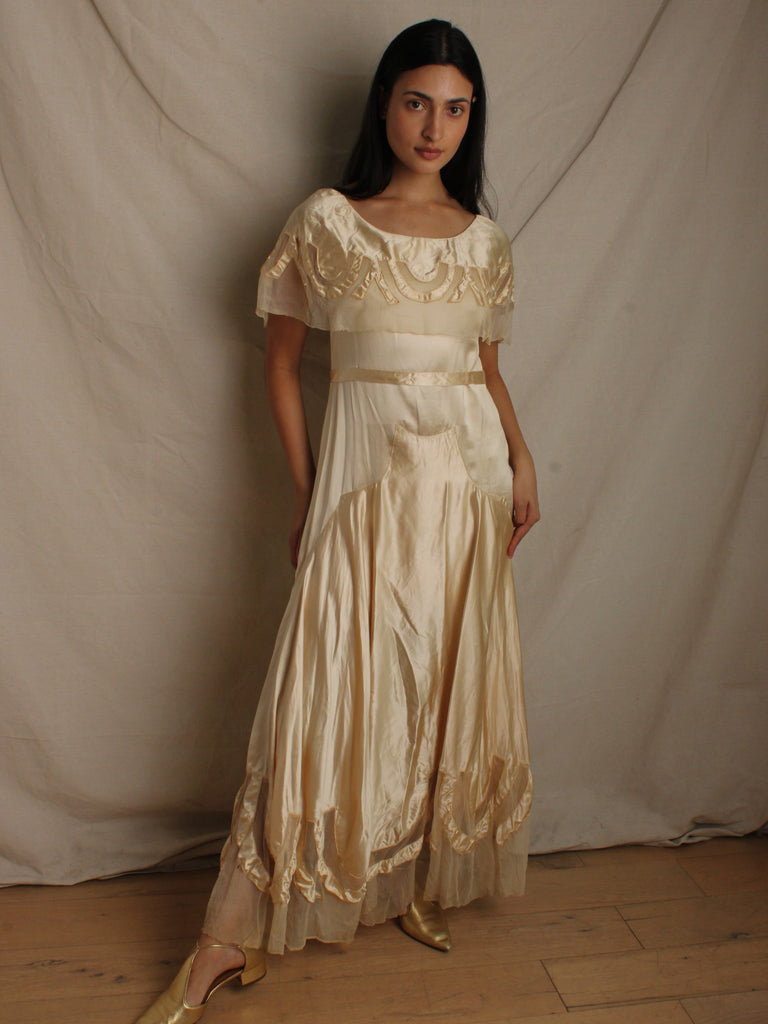 30s Champagne Silk Satin Wedding Gown – Here Studio