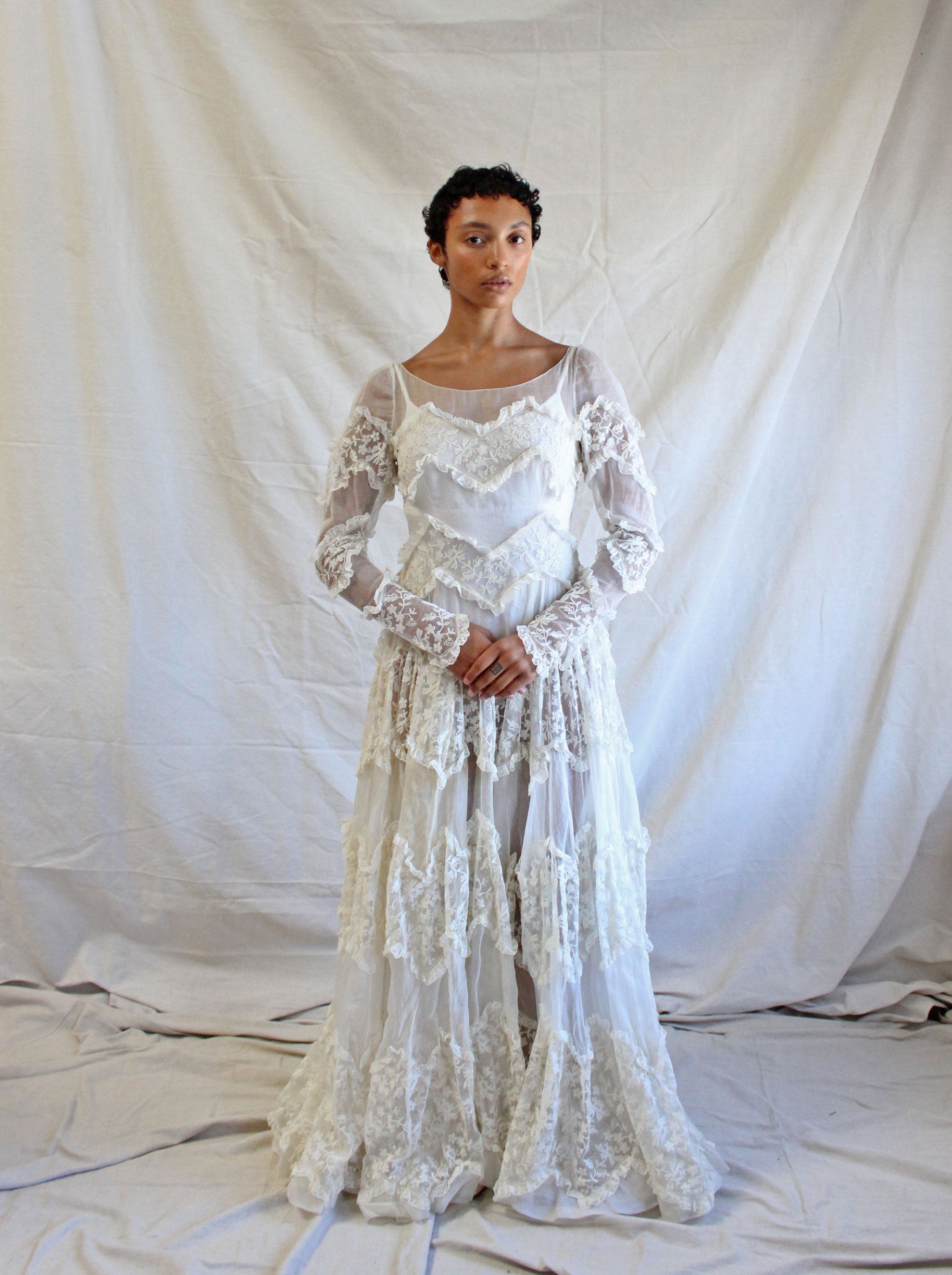 スーツ・フォーマル・ドレス CUT SEW LACE HARNESS DRESS organza-lace-embroidered-1950s